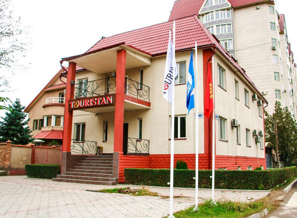 Tourasia Hotel Bishkek Exterior photo